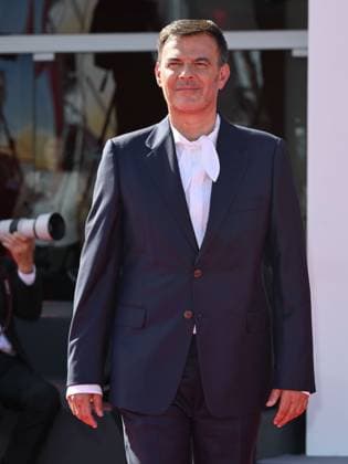 Venice, 82nd Venice International Film Festival 2025 - evening 7 - red carpet for the film L Etranger (The Stranger) In the photo: François Ozon  Copyright: xSimonexComix xipa-agency.netx xPoolxPhotoxEventsx06x IPA_Agency_IPA63959462