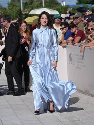 Venice, 82nd Venice International Film Festival 2025 - evening 7 - red carpet of the film L Etranger (The Stranger) In the photo: Rebecca Marder,  Copyright: xSimonexComix xipa-agency.netx xPoolxPhotoxEventsx06x IPA_Agency_IPA63959650