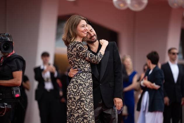 Marc By Sofia Red Carpet - The 82nd Venice International Film Festival Sofia Coppola and Marc Jacobs attend the Marc By Sofia red carpet during the 82nd Venice International Film Festival in Venice, Italy, on September 2, 2025. Venice Italy Copyright: xLucaxCarlinox originalFilename: carlino-notitle250902_npkXW