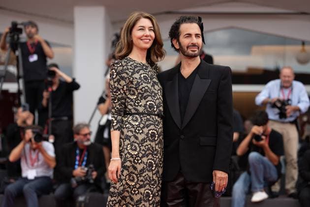 Marc By Sofia Red Carpet - The 82nd Venice International Film Festival Sofia Coppola and Marc Jacobs attend the Marc By Sofia red carpet during the 82nd Venice International Film Festival in Venice, Italy, on September 2, 2025. Venice Italy Copyright: xLucaxCarlinox originalFilename: carlino-notitle250902_npPO0