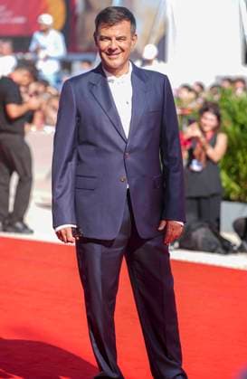 CELEBRITES : Festival international du film de Venise - 02 09 Venice, Italy, September 02 2025. FRANCOIS OZON on the red carpet for the screening of the film l™etranger at the 82nd Venice International Film Festival in Venice, Italy. Laurent Lairys PSNEWZ VENISEItaly  Copyright: xLaurentxLairysx
