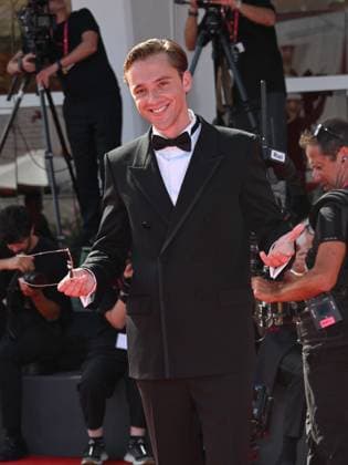 Venice, ITALY: Venice, 82nd Venice International Film Festival 2025 - evening 7 - red carpet for the film L Etranger (The Stranger) In the photo: Benjamin Voisin Venice ITALY  - ZUMAp169 20250902_zea_p169_1125 Copyright: xSimonexComix