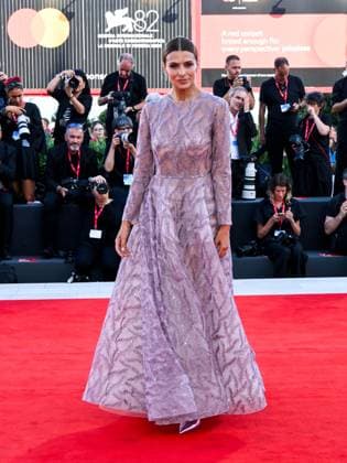Venice, 82nd Venice International Film Festival 2025 - evening 7 - red carpet for the film A House of Dynamite. Pictured: Cristina Chiabotto  Copyright: xAlbertoxTerenghix xipa-agency.netx xPoolxPhotoxEventsx06x IPA_Agency_IPA63963751