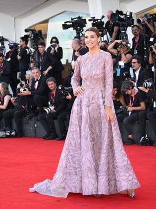 Venice, 82nd Venice International Film Festival 2025 - Evening 7 - Red carpet screening of the film A House of Dynamite. Pictured: Cristina Chiabotto  Copyright: xSimonexComix xipa-agency.netx xPoolxPhotoxEventsx06x IPA_Agency_IPA63964012