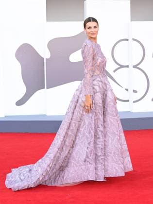 Venice, 82nd Venice International Film Festival 2025 - Evening 7 - Red carpet screening of the film A House of Dynamite. Pictured: Cristina Chiabotto  Copyright: xSimonexComix xipa-agency.netx xPoolxPhotoxEventsx06x IPA_Agency_IPA63964056