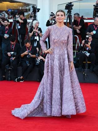 Venice, 82nd Venice International Film Festival 2025 - evening 7 - red carpet for the film A House of Dynamite. Pictured: Cristina Chiabotto  Copyright: xManuelexMangiarottix xipa-agency.netx xPoolxPhotoxEventsx06x IPA_Agency_IPA63964103