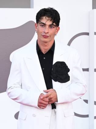 Venice, Italy: Venice, 82nd Venice International Film Festival 2025 - Evening 7 - Red carpet for the film A House of Dynamite. Pictured is Matteo Robert. Venice Italy  - ZUMAp169 20250902_zea_p169_1340 Copyright: xSimonexComix