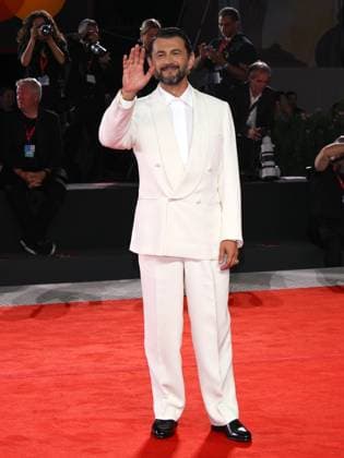 Venice, Italy: Venice, 82nd Venice International Film Festival 2025 - evening 7 - red carpet Killing Stanca - Autobiography of a Murderer In the photo: Vinicio Marchioni Venice Italy  - ZUMAp169 20250902_zea_p169_1863 Copyright: xAlbertoxTerenghix