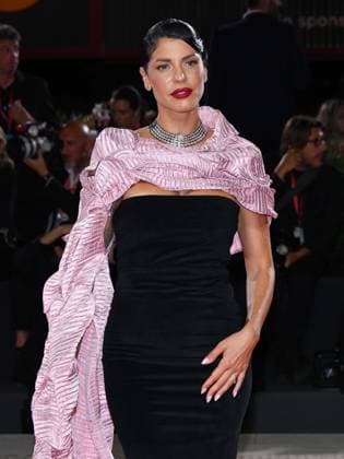 Venice, 82nd Venice International Film Festival 2025 - evening 7 - red carpet Dead Man s Wire In the photo: Alice Basso  Copyright: xAlicexBassox xipa-agency.netx xPoolxPhotoxEventsx06x IPA_Agency_IPA63969816