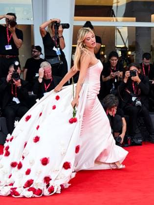 Bilder des Jahres 2025, Entertainment 09 September Entertainment Themen der Woche KW36 Venice, 82nd Venice International Film Festival 2025 - evening 7 - red carpet DIVA E DONNA In the photo: Clizia Incorvaia  Copyright: xManuelexMangiarottix xipa-agency.netx xPoolxPhotoxEventsx06x IPA_Agency_IPA63973819