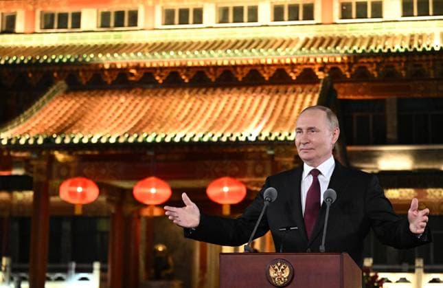 News Themen der Woche KW36 China Russia 8995412 03.09.2025 Russian President Vladimir Putin attends a press conference for journalists at the end of his four-day visit to China at the Diaoyutai State Guesthouse in Beijing, China. Sergey Bobylev Sputnik Beijing China  Copyright: xSergeyxBobylevx