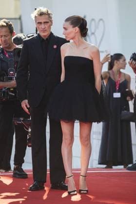 The Voice Of Hind Rajab Red Carpet - The 82nd Venice International Film Festival VENICE, ITALY - SEPTEMBER 03: Rooney Mara and Joaquin Phoenix attend the The Voice Of Hind Rajab red carpet during the 82nd Venice International Film Festival on September 03, 2025 in Venice, Italy Primo Barol Anadolu Venice Italy. Editorial use only. Please get in touch for any other usage. Copyright: x2025xAnadoluxPrimoxBarolx