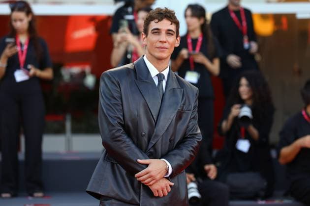 September 3, 2025, Venice, Veneto, Italy: MIGUEL HERRAN on the red carpet for Duse Premiere screening at the 82nd Venice Film Festival at the Venice Lido, Italy. Venice Italy - ZUMAc179 20250903_zep_c179_151 Copyright: xMickaelxChavetx