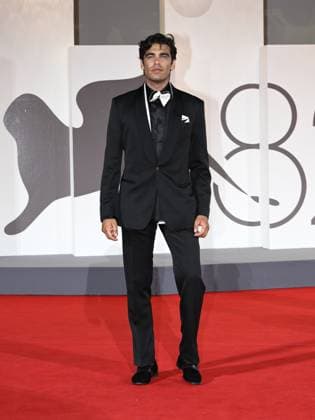 Venice, 82nd Venice International Film Festival 2025 - evening 8. Red Carpet of the film In The Hand Of Dante In the photo Stefano Sala  Copyright: xSimonexComix xipa-agency.netx xPoolxPhotoxEventsx06x IPA_Agency_IPA64052261
