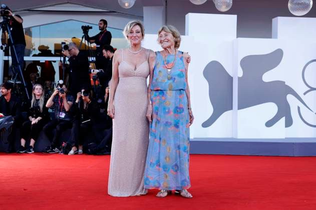 Valeria Bruni Tedeschi with mother Marisa Borini at the premiere of the feature film Duse at the Biennale di Venezia 2025 82 Venice International Film Festival at the Palazzo del Cinema Venice, 03 09 2025 Foto:xD.xBedrosianx xFuturexImagex duse_6024