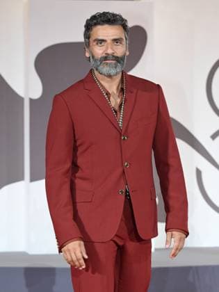 Venice, Italy: Venice, 82nd Venice International Film Festival 2025 - evening 8. Red Carpet of the film In The Hand Of Dante In the photo Oscar Isaac Venice Italy  - ZUMAp169 20250903_zea_p169_1760 Copyright: xSimonexComix
