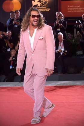Jason Momoa attends the Cartier Glory To The Filmmaker Award 2025 and the In the Hand of Dante red carpet during the 82nd Venice International Film Festival in Venice, Italy on Wednesday, September 3, 2025.  VEN20250903816 RoccoxSpaziani