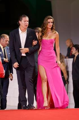 Vito Schnabel and Helena Althof at the premiere of the feature film In the Hand of Dante at the Biennale di Venezia 2025 82 Venice International Film Festival at the Palazzo del Cinema Venice, 03 09 2025 Foto:xD.xBedrosianx xFuturexImagex dante_5896