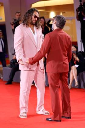 Jason Momoa and Oscar Isaac at the premiere of the feature film In the Hand of Dante at the Biennale di Venezia 2025 82 Venice International Film Festival at the Palazzo del Cinema Venice, 03 09 2025 Foto:xD.xBedrosianx xFuturexImagex dante_5946