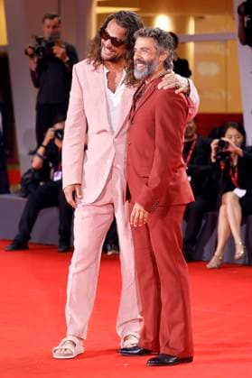 Jason Momoa and Oscar Isaac at the premiere of the feature film In the Hand of Dante at the Biennale di Venezia 2025 82 Venice International Film Festival at the Palazzo del Cinema Venice, 03 09 2025 Foto:xD.xBedrosianx xFuturexImagex dante_5947