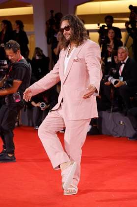 Jason Momoa at the premiere of the feature film In the Hand of Dante at the Biennale di Venezia 2025 82 Venice International Film Festival at the Palazzo del Cinema Venice, 03 09 2025 Foto:xD.xBedrosianx xFuturexImagex dante_5950
