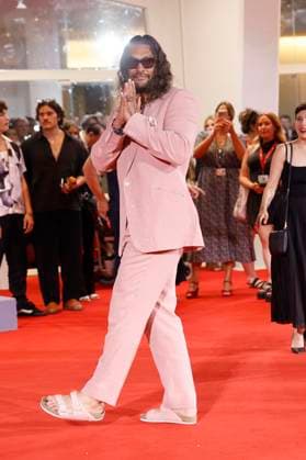 Jason Momoa at the premiere of the feature film In the Hand of Dante at the Biennale di Venezia 2025 82 Venice International Film Festival at the Palazzo del Cinema Venice, 03 09 2025 Foto:xD.xBedrosianx xFuturexImagex dante_5963