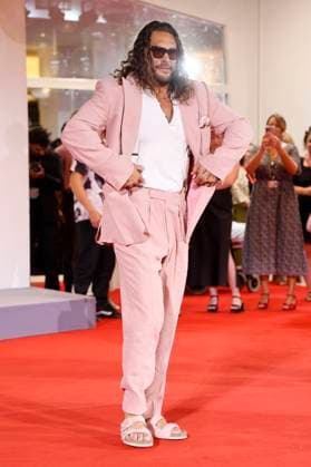 Jason Momoa at the premiere of the feature film In the Hand of Dante at the Biennale di Venezia 2025 82 Venice International Film Festival at the Palazzo del Cinema Venice, 03 09 2025 Foto:xD.xBedrosianx xFuturexImagex dante_5967