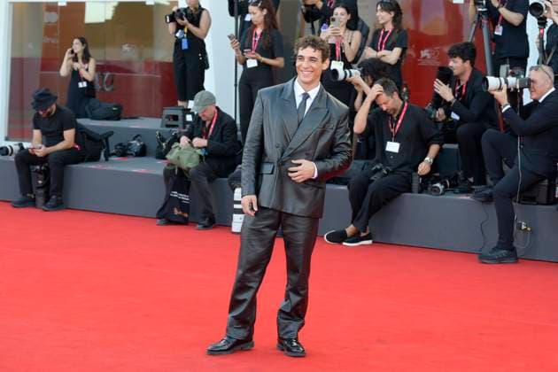 Duse red carpet in Venice Lido, Italy - 03 Sep 2025 Miguel Herran attends the Duse red carpet during 82nd Venice Film Festival in Venice Lido at Palazzo del cinema. Venice Lido Italy Copyright: xMarioxCartellix xSOPAxImagesx _DSC5856