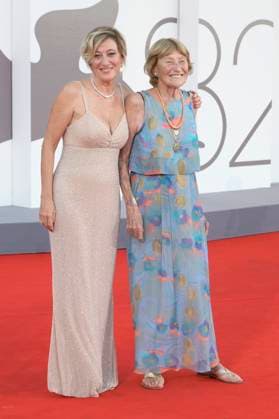 Duse red carpet in Venice Lido, Italy - 03 Sep 2025 Valeria Bruni Tedeschi (l) and Marisa Borini (r) attend the Duse red carpet during 82nd Venice Film Festival in Venice Lido at Palazzo del cinema. Venice Lido Italy Copyright: xMarioxCartellix xSOPAxImagesx _DSC6156