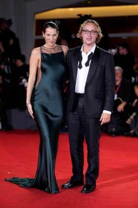 Cartier Glory to the Filmmaker Award 2025 & In the Hand of Dante red carpet in Venice Lido, Italy - 03 Sept 2025 Stella Schnabel and Olmo Schnabel attends the Cartier Glory to the Filmmaker Award 2025 and the In the Hand of Dante red carpet during the 82nd Venice International Film Festival. Venice Lido Italy Copyright: xDanielexCifalax xSOPAxImagesx _CIF1907