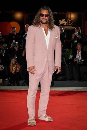 In the Hand of Dante red carpet during the 82nd Venice International Film Festival in Venice, Italy on 03 September 2025. Jason Momoa attends the In the Hand of Dante red carpet during the 82nd Venice International Film Festival in Venice, Italy on 03 September 2025., Credit:Stefano Costantino TTL Avalon Italy, Venice  Copyright: xStefanoxCostantinoxTTLx xAvalonx 1033954070