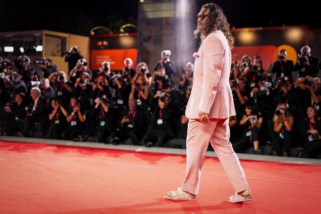 In the Hand of Dante red carpet during the 82nd Venice International Film Festival in Venice, Italy on 03 September 2025. Jason Momoa attends the In the Hand of Dante red carpet during the 82nd Venice International Film Festival in Venice, Italy on 03 September 2025., Credit:Stefano Costantino TTL Avalon Italy, Venice  Copyright: xStefanoxCostantinoxTTLx xAvalonx 1033954079