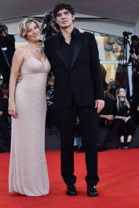 82eme Festival International du Film de Venise Mostra de Venise DUSE Premiere at the 82nd International Venice Film festival Vincenzo Pirrotta, Valeria Bruni Tedeschi attend the Duse red carpet 448305 2025 09 03 Venice Italy  Copyright: xThomasxBohlenx STAR_448305_020