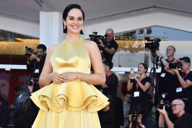 82eme Festival International du Film de Venise Mostra de Venise DUSE Premiere at the 82nd International Venice Film festival Noémie Merlant attend the Duse red carpet 448305 2025 09 03 Venice Italy  Copyright: xThomasxBohlenx STAR_448305_053