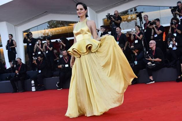 82eme Festival International du Film de Venise Mostra de Venise DUSE Premiere at the 82nd International Venice Film festival Noémie Merlant attend the Duse red carpet 448305 2025 09 03 Venice Italy  Copyright: xThomasxBohlenx STAR_448305_055