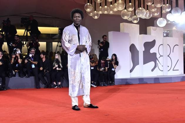82eme Festival International du Film de Venise Mostra de Venise IN THE HAND OF DANTE Premiere at the 82nd International Venice Film festival Jason Momoa, Julian Schnabel, Benjamin Clementine attends the Cartier Glory To The Filmmaker Award 2025 and the In the Hand of Dante red carpet 448305 2025 09 03 Venice Italy  Copyright: xThomasxBohlenx STAR_448305_098