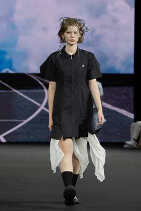 Seoul Fashion Week SEOUL, SOUTH KOREA - SEPTEMBER 4: A model walks the runway to present a creation during the LIE show at Seoul Fashion Week 2026 Spring Summer in Seoul, South Korea, on September 4, 2025. Hwawon Lee Anadolu Seoul South Korea. Editorial use only. Please get in touch for any other usage.  Copyright: x2025xAnadoluxHwawonxLeex