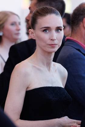 News - The Voice Of Hind Rajab Red Carpet - The 82nd Venice International Film Festival Rooney Mara attends the The Voice Of Hind Rajab red carpet during the 82nd Venice International Film Festival on September 03, 2025 in Venice, Italy. Lido di Venezia Palazzo del Cinema Italy Copyright: xCinziaxCamelax xLiveMediax LPN_2007146