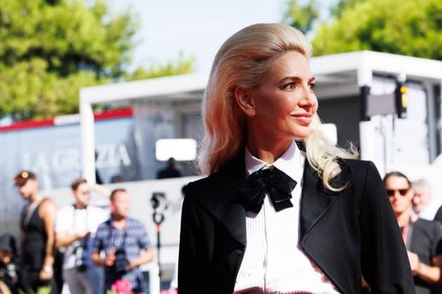 News - The Voice Of Hind Rajab Red Carpet - The 82nd Venice International Film Festival Sabine Getty attends the The Voice Of Hind Rajab red carpet during the 82nd Venice International Film Festival on September 03, 2025 in Venice, Italy. Lido di Venezia Palazzo del Cinema Italy Copyright: xCinziaxCamelax xLiveMediax LPN_2007285