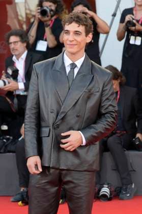 Miguel Herran at the premiere of the feature film Duse at the Biennale di Venezia 2025 82 Venice International Film Festival at the Palazzo del Cinema Venice, 03 09 2025 Foto:xA.xM.xTinghinox xFuturexImagex duse_5707