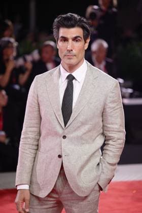 Red Carpet of in the Hand of Dante in Venice, Italy - 03 Sep 2025 American actor Louis Cancelmi attends the red carpet of the film In the hand of Dante at the 82nd Venice Film Festival at Palazzo del cinema. Venice Italy Copyright: xMarcoxBaradax xSOPAxImagesx MBA_1671