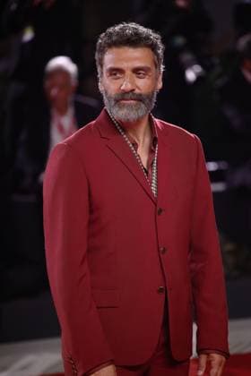 Red Carpet of in the Hand of Dante in Venice, Italy - 03 Sep 2025 American actor Oscar Isaac attends the red carpet of the film In the hand of Dante at the 82nd Venice Film Festival at Palazzo del cinema. Venice Italy Copyright: xMarcoxBaradax xSOPAxImagesx MBA_1745