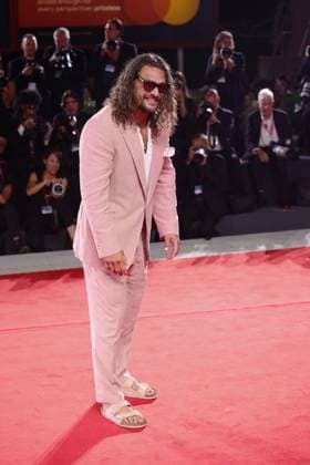Red Carpet of in the Hand of Dante in Venice, Italy - 03 Sep 2025 American actor Jason Momoa attends the red carpet of the film In the hand of Dante at the 82nd Venice Film Festival at Palazzo del cinema. Venice Italy Copyright: xMarcoxBaradax xSOPAxImagesx MBA_1982