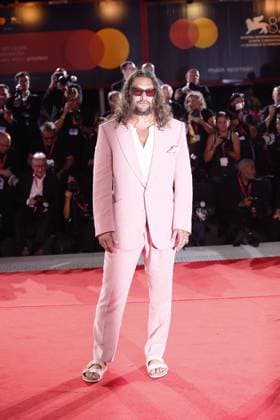 Red Carpet of in the Hand of Dante in Venice, Italy - 03 Sep 2025 American actor Jason Momoa attends the red carpet of the film In the hand of Dante at the 82nd Venice Film Festival at Palazzo del cinema. Venice Italy Copyright: xMarcoxBaradax xSOPAxImagesx MBA_2038