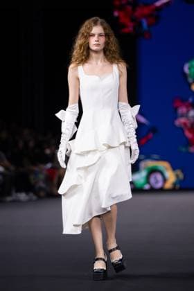 Seoul Fashion Week 2026 SEOUL, SOUTH KOREA - SEPTEMBER 4: A model walks the runway to present a creation during the GREEDILOUS show at Seoul Fashion Week 2026 Spring Summer in Seoul, South Korea on September 4, 2025. Hwawon Ceci Lee Anadolu Seoul South Korea. Editorial use only. Please get in touch for any other usage.  Copyright: x2025xAnadoluxHwawonxCecixLeex