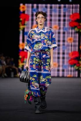 Seoul Fashion Week 2026 SEOUL, SOUTH KOREA - SEPTEMBER 4: A model walks the runway to present a creation during the GREEDILOUS show at Seoul Fashion Week 2026 Spring Summer in Seoul, South Korea on September 4, 2025. Hwawon Ceci Lee Anadolu Seoul South Korea. Editorial use only. Please get in touch for any other usage.  Copyright: x2025xAnadoluxHwawonxCecixLeex
