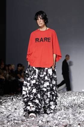 Seoul Fashion Week 2026 SEOUL, SOUTH KOREA - SEPTEMBER 4: A model walks the runway during the AJOBYAJO show at Seoul Fashion Week 2026 S S in Seoul, Korea on September 4, 2025. Hwawon Ceci Lee Anadolu Seoul South Korea. Editorial use only. Please get in touch for any other usage.  Copyright: x2025xAnadoluxHwawonxCecixLeex