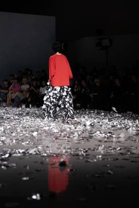 Seoul Fashion Week 2026 SEOUL, SOUTH KOREA - SEPTEMBER 4: A model walks the runway during the AJOBYAJO show at Seoul Fashion Week 2026 S S in Seoul, Korea on September 4, 2025. Hwawon Ceci Lee Anadolu Seoul South Korea. Editorial use only. Please get in touch for any other usage.  Copyright: x2025xAnadoluxHwawonxCecixLeex