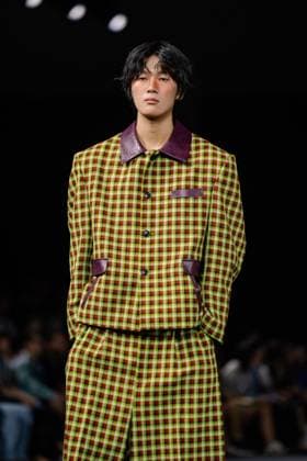 Seoul Fashion Week 2026 SEOUL, SOUTH KOREA - SEPTEMBER 4: A model walks the runway to present a creation during the GREEDILOUS show at Seoul Fashion Week 2026 Spring Summer in Seoul, South Korea on September 4, 2025. Hwawon Ceci Lee Anadolu Seoul South Korea. Editorial use only. Please get in touch for any other usage.  Copyright: x2025xAnadoluxHwawonxCecixLeex