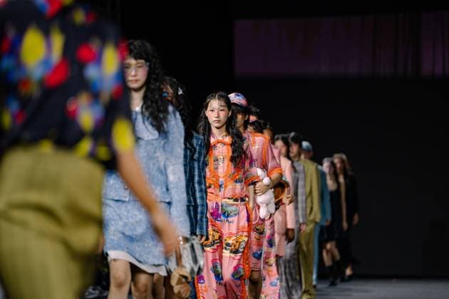 Seoul Fashion Week 2026 SEOUL, SOUTH KOREA - SEPTEMBER 4: A model walks the runway to present a creation during the GREEDILOUS show at Seoul Fashion Week 2026 Spring Summer in Seoul, South Korea on September 4, 2025. Hwawon Ceci Lee Anadolu Seoul South Korea. Editorial use only. Please get in touch for any other usage.  Copyright: x2025xAnadoluxHwawonxCecixLeex